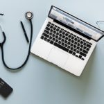 Divan - laptop and stethoscope